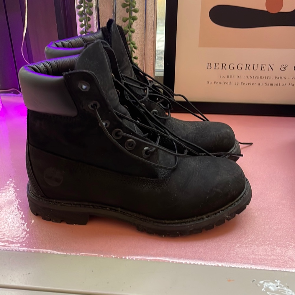 BLACK TIMBS (AUTHENTIC black timberlands) WOMENS